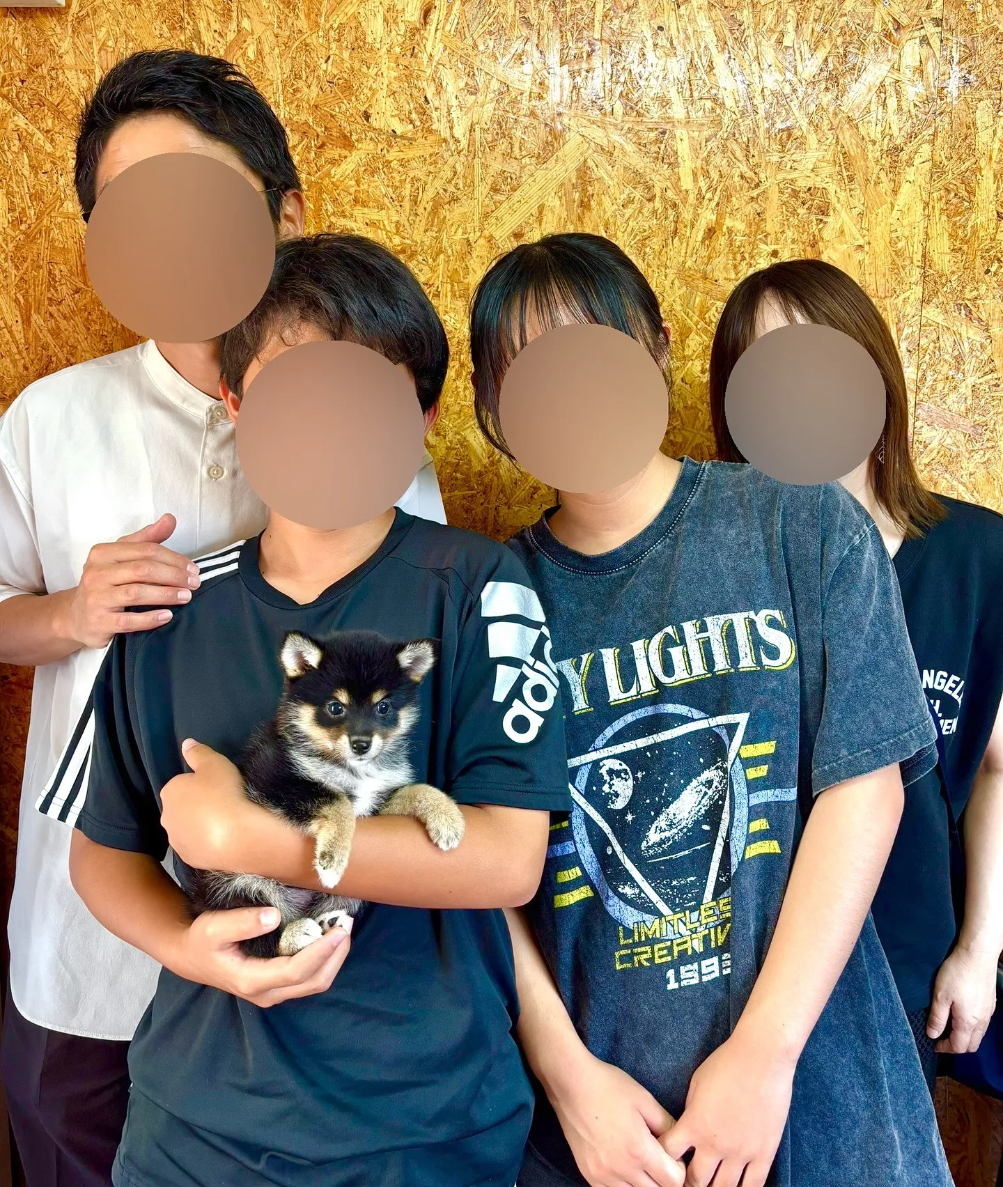 昨日は茨城県のご家族様がポメ柴の女の子をお迎えにお越し下さい...